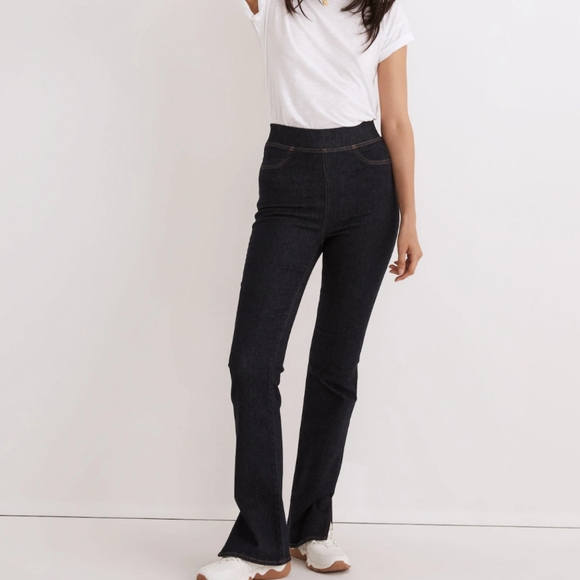 Madewell Denim - LIKE NEW Madewell Pull-On Skinny Flare Jeans in Heavenley Wash Size 27